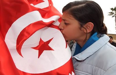 La Tunisienne pour toujours envers et contre tous
