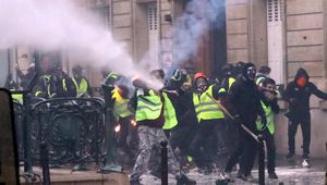 Violences à Paris : qui sont ces nouveaux casseurs ?