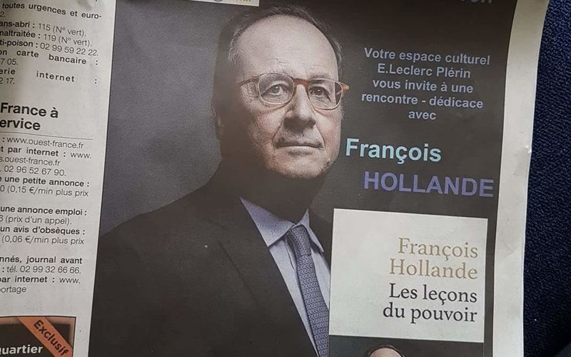 Hollande en dédicace chez Leclerc ? Ben oui connard, vu que c’est le deuxième libraire français !